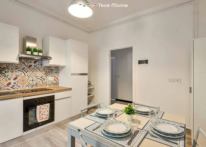 アパート La Pace, Terre Marine モンテロッソ・アル・マーレ